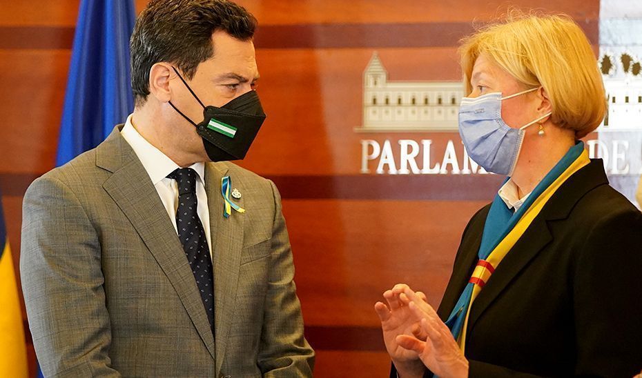 Moreno traslada a la cónsul de Ucrania, a ONG y entidades el apoyo de Andalucía al pueblo ucraniano