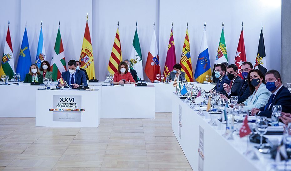 Moreno destaca la unidad de las comunidades en el apoyo a Ucrania y pide mayor celeridad para adoptar medidas que frenen la escalada de los precios