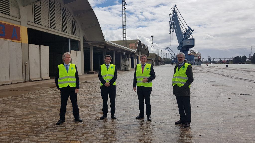 El presidente de Puertos del Estado visita el Puerto de Sevilla para abordar el grado de desarrollo de sus proyectos estratégicos