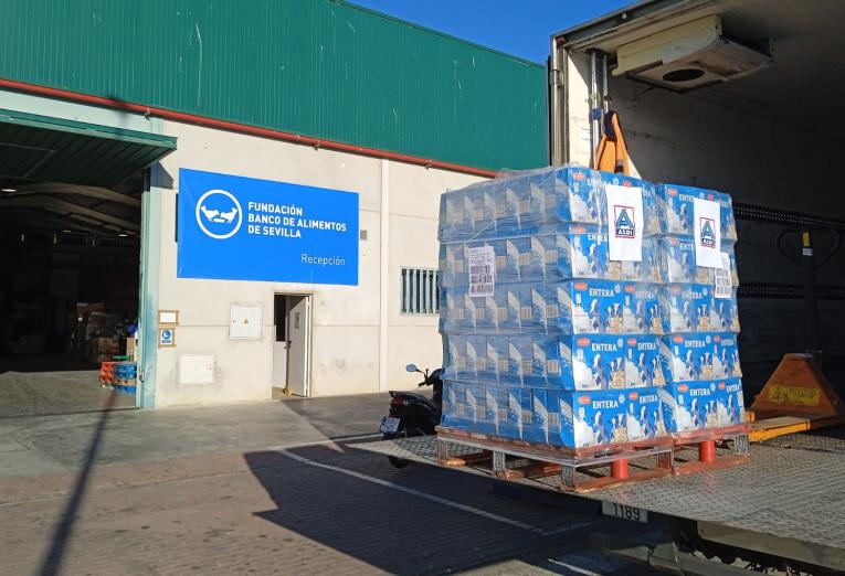 ALDI dona más de 8.300 kg de productos al Banco de Alimentos de Sevilla