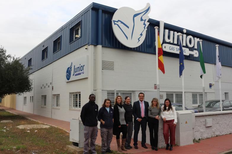 La empresa sevillana Junior Gas Spring cumple 20 años con un nuevo plan estratégico para liderar el sector