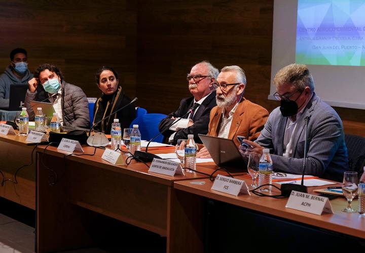 El Foro sobre buenas prácticas agronómicas en el entorno de Doñana promueve el diálogo sobre el uso del agua