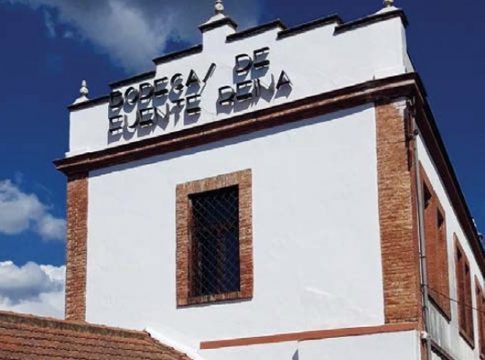 Emilio Caballero: “Queremos proyectar el consumo de vinos y productos de la tierra”