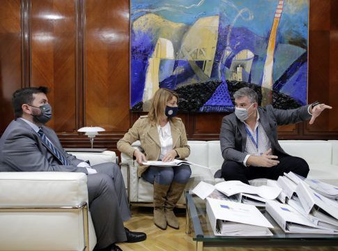 El Puerto de Huelva continúa avanzando en el desarrollo del primer Plan de accesibilidad y pondrá en marcha una pasarela adaptada para buques ferry