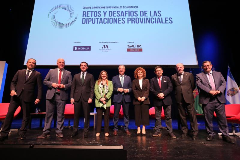 Salado anima a una mayor colaboración entre las diputaciones andaluzas para poner en marcha proyectos de interés común, como la Senda Litoral