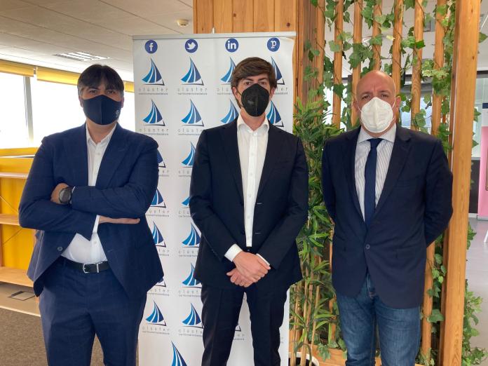 Thef Charging ofrece a los puertos deportivos instalar sin coste alguno postes de recarga de vehículos eléctricos a través del Clúster Marítimo-Marino de Andalucía