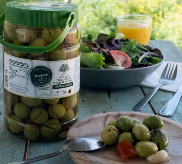 Dcoop potencia la presencia de sus aceitunas en el mercado nacional
