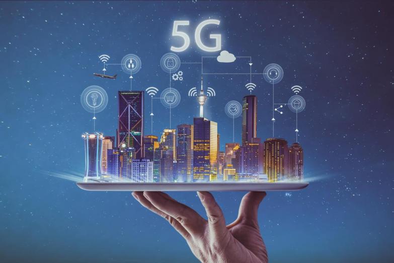 Telefónica España enciende la banda 5G de 700MHz en 12 poblaciones de Sevilla