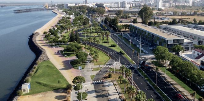 Pilar Miranda: “Queremos que el Puerto de Huelva se abra a la ciudad”