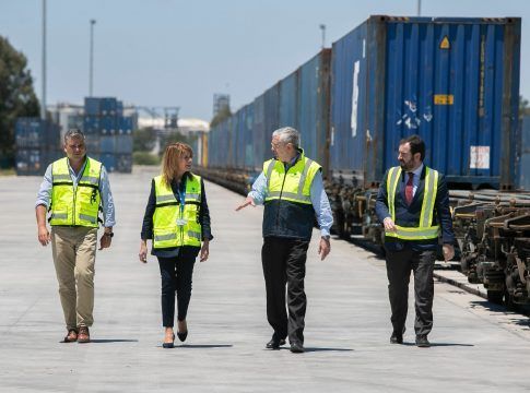 La actividad del Puerto de Huelva genera 36.589 empleos