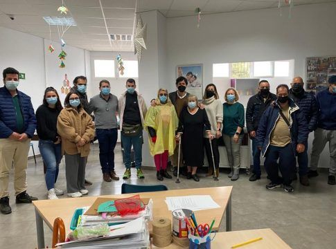 La Diputación impulsa un proyecto de inclusión digital para personas con enfermedades mentales en cinco municipios de la Costa del Sol