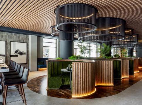Radisson Collection Hotel Magdalena Plaza organiza la tradicional ‘Cena del Pescaíto’ en Basque by Eneko Atxa