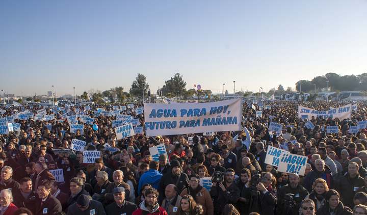 La Plataforma recuerda a Planas que el problema del Condado “es de agua” y la solución “está en sus manos”