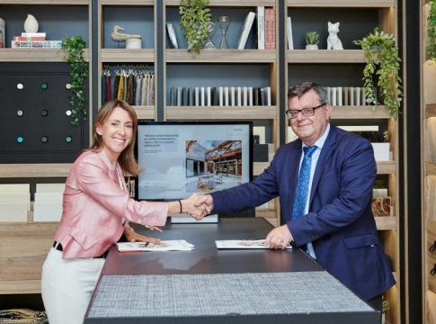 Fundación ONCE y Cosentino se unen para fomentar el empleo de las personas con discapacidad