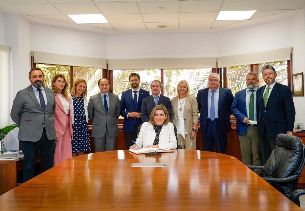 La AGI presenta a la Junta de Andalucía el potencial para la generación de empleo de calidad en el sector industrial