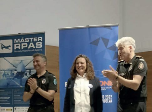 Blanca Vera: “Los drones que hemos visto en el congreso Emerdrone 2022, no son ningún juguete, ya que están pensados y creados para salvar vidas”