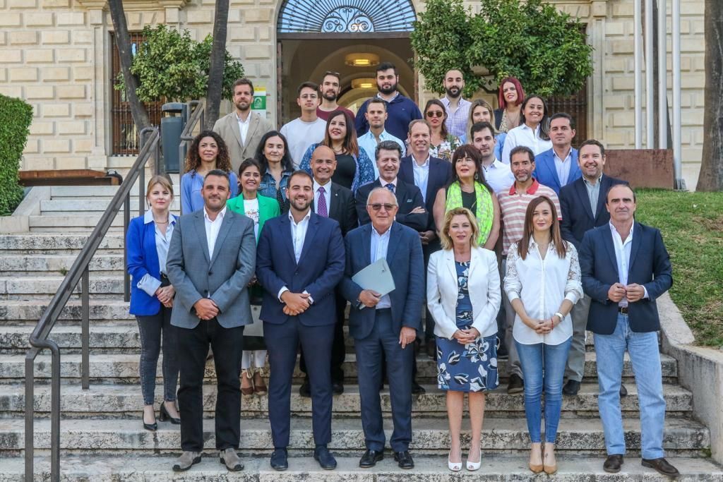 Dieciséis empresas optan a ser Premio AJE Málaga 2022