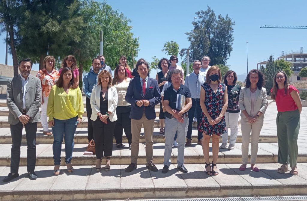 Profesionales de la Lanzadera Conecta Empleo de Jaén y empresarios debaten sobre el mercado laboral