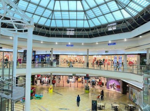 Carmila compra un centro comercial en Málaga