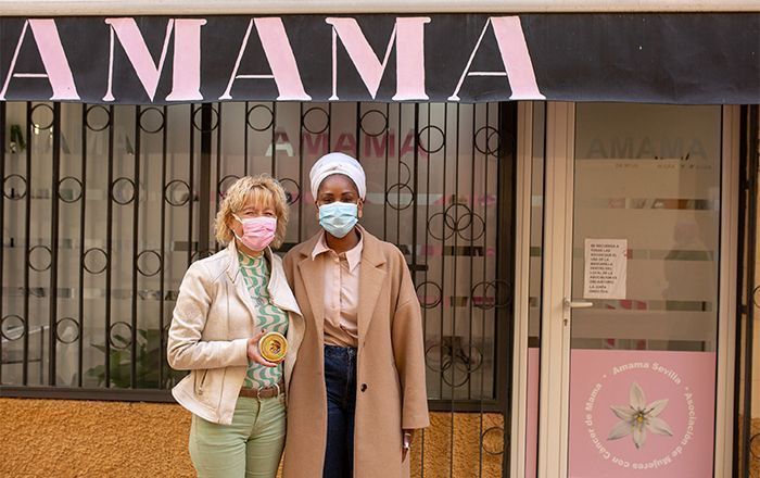 AMAMA Sevilla y AOKlabs aúnan fuerzas para apoyar la investigación del cáncer de mama y promover el empoderamiento femenino