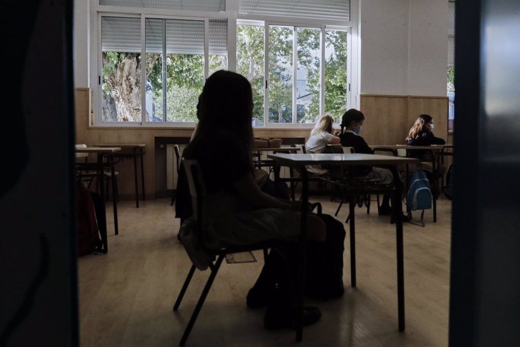 Los profesores de religión se concentrarán el miércoles día 1 en las capitales de Andalucía en defensa de sus puestos de trabajo,  como inicio de las movilizaciones