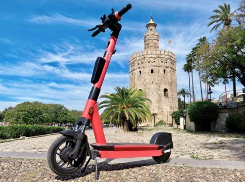 Un millón de viajes en Sevilla con Voi en menos de un año