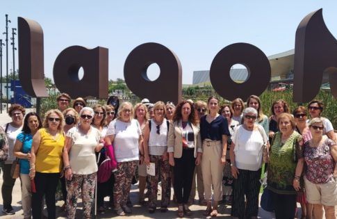 La Asociación Cultural Mujeres de Bellavista visita Lagoh con motivo de su XXXV semana cultural