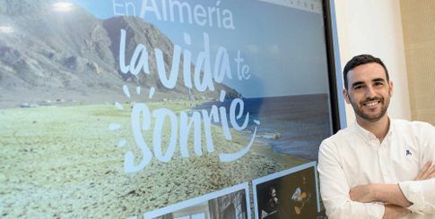 Carlos Sánchez: “Almería está de moda y se nota”