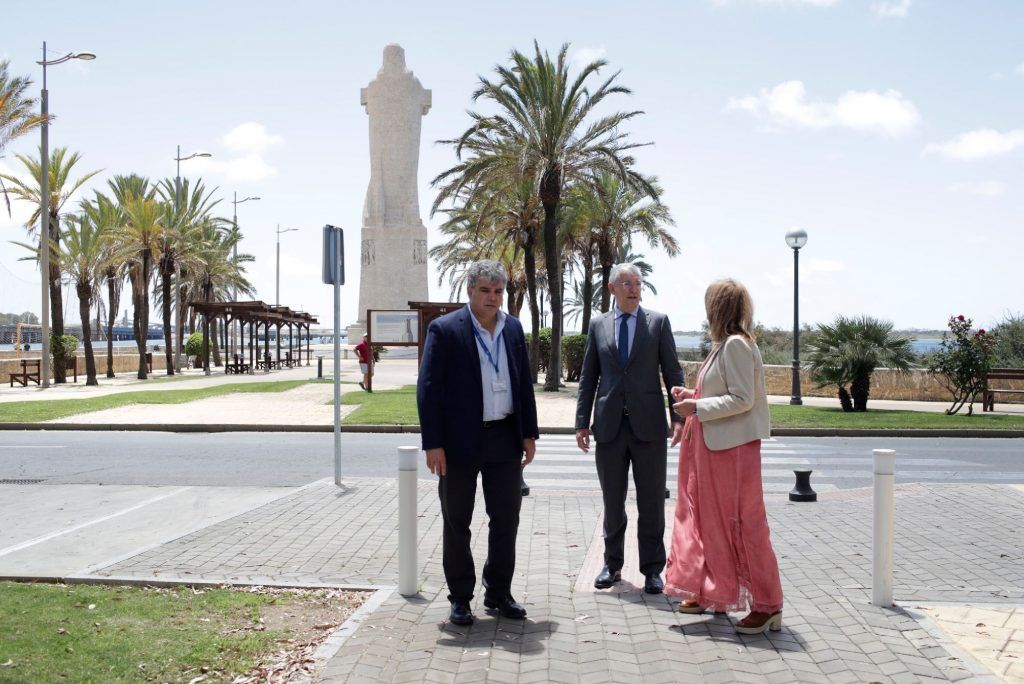 El Puerto de Huelva prevé comenzar este verano las obras del proyecto de remodelación del entorno del Monumento a Colón