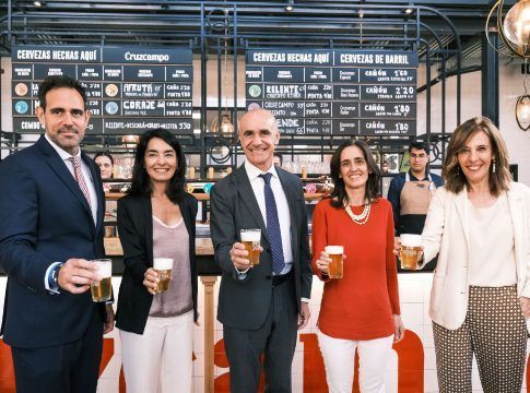 Factoría Cruzcampo se consolida tras cumplir su primer aniversario