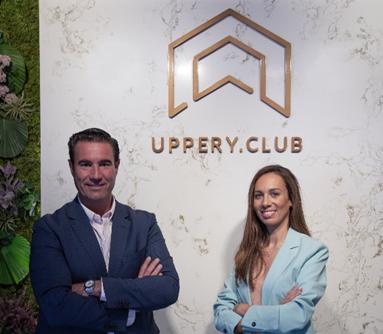 Centro Porsche Marbella firma con Uppery Club el patrocinio de su Club de Automóvil