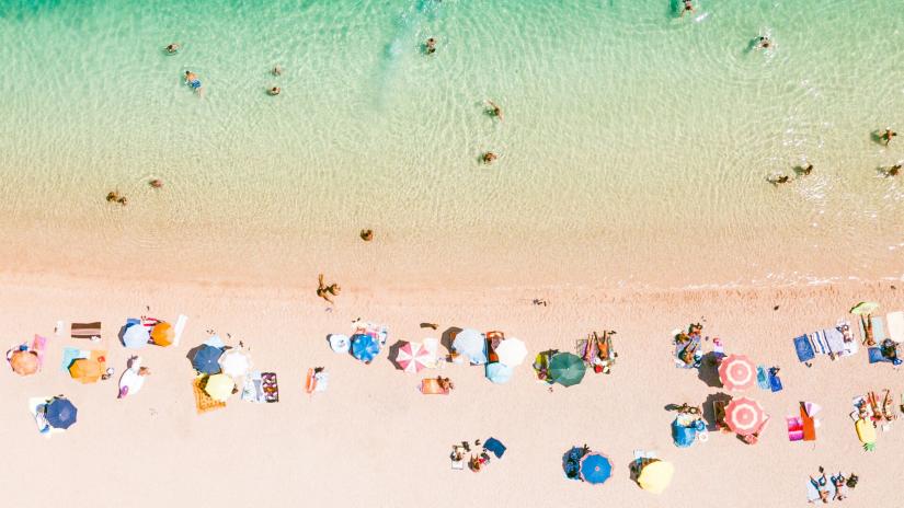Vodafone lleva el 5G real a 221 playas de Andalucía