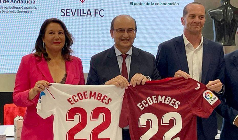 Carmen Crespo destaca que la Junta, el Sevilla FC y Ecoembes "se comprometen con el reciclaje"