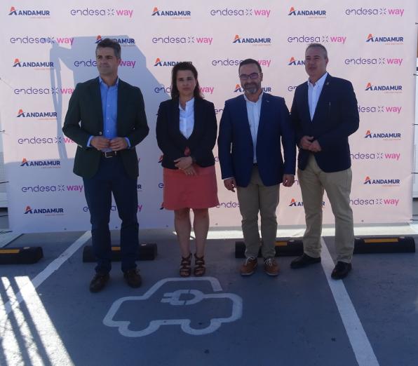 Endesa X Way y Andamur inauguran su primer hub de cargadores ultrarrápidos de 350 kW en Andalucía