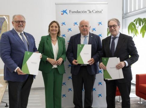 La Fundación ”la Caixa” amplía su alianza para atender a personas al final de la vida y a sus familiares en Andalucía