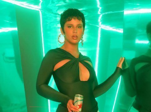 Nathy Peluso y Heineken® Silver desafían el postureo en redes