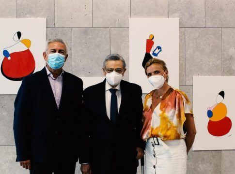 El Hospital Materno-Infantil Quirónsalud recibe la donación de nueve obras del pintor Antonio Haya