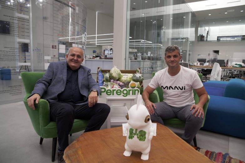 MAAVi Innovation Center de Kimitec y Peregrín se alían para cultivar el ajo más sostenible