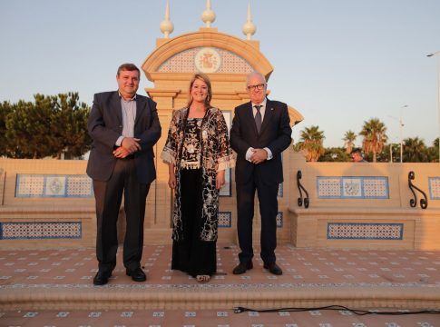 El Puerto de Huelva recupera la Fuente de las Naciones para los onubenses