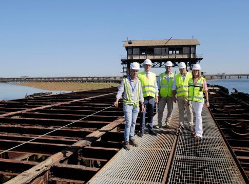 Las obras de rehabilitación del Muelle de Tharsis avanzan a buen ritmo