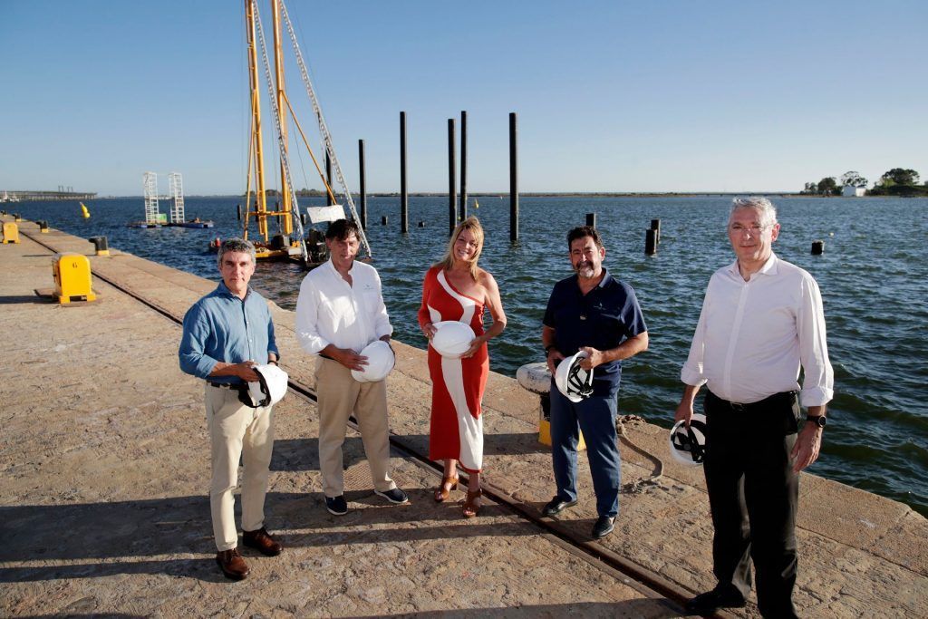 Las obras de la Marina deportiva del Puerto de Huelva están cambiando la fisonomía del Muelle de Levante