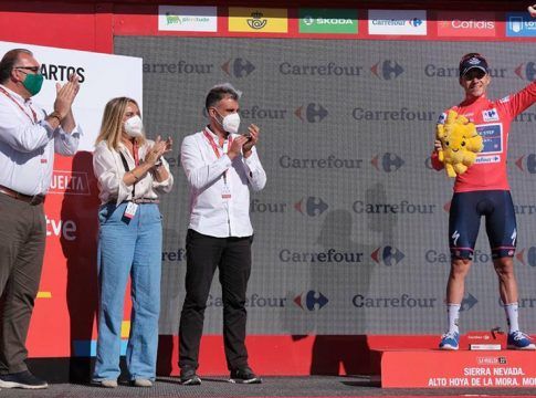Bernal destaca el impacto promocional de la Vuelta a España para mostrar la singularidad de Andalucía
