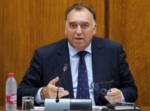 Bernal anuncia herramientas para mejorar la liquidez de empresas turísticas, culturales y deportivas