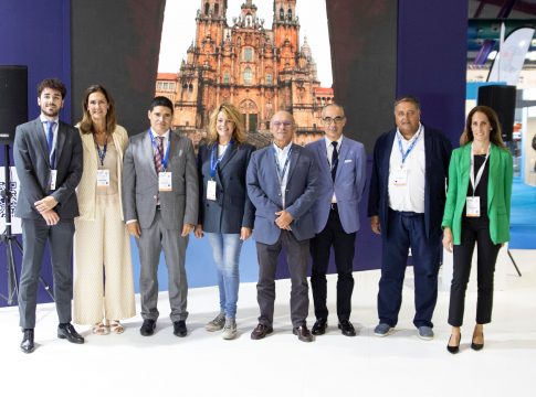 <strong>El Puerto de Huelva se reúne con múltiples navieras en el evento internacional Seatrade Cruise Med de Málaga para potenciar las escalas de cruceros