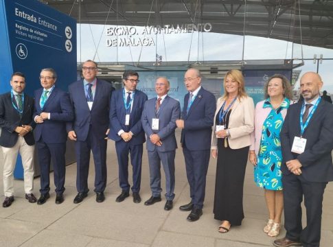 El Puerto de Huelva se posiciona en el segmento “luxury” de cruceros en el evento internacional Seatrade Cruise Med de Málaga