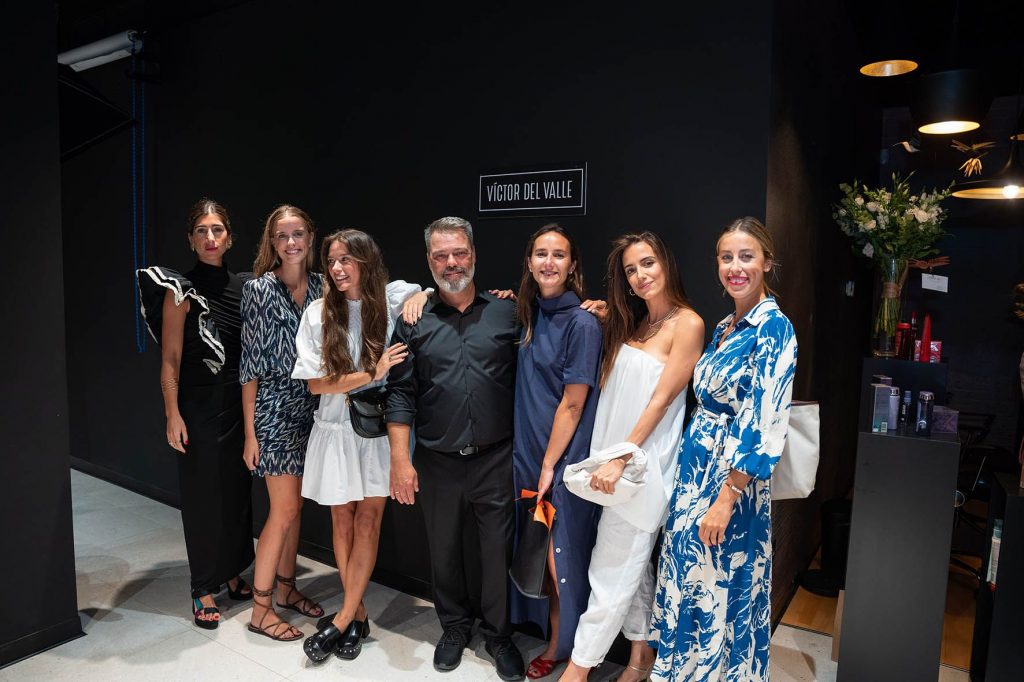 Víctor del Valle inaugura nuevo espacio para la belleza