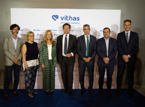 La sociedad malagueña se da cita en la inauguración de la ampliación del Hospital Vithas Xanit Internacional