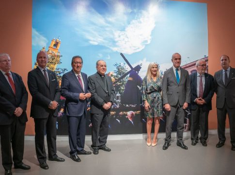 <strong>La Fundación Cajasol conmemora el primer aniversario de la Santa Misión del Señor del Gran Poder en Tres Barrios-Amate</strong>
