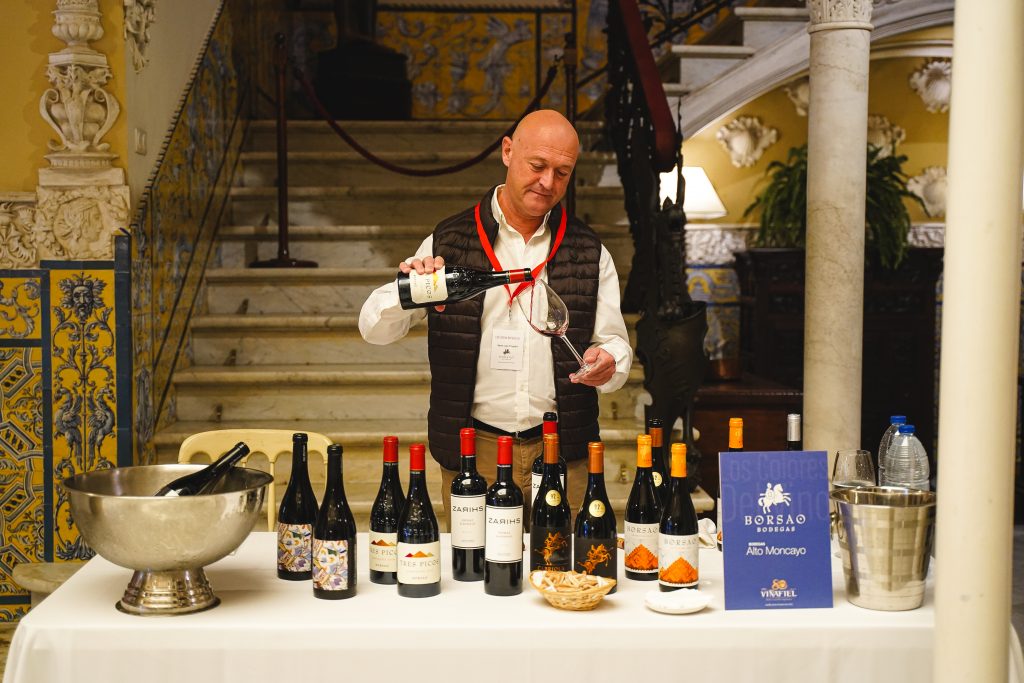 <strong>‘</strong><strong>Los Colores del Vino</strong><strong>’</strong><strong>, o como recorrer España de bodega en bodega</strong>