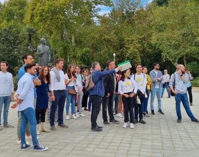 Open House Sevilla, estreno con aforo completo en las visitas a edificios y paseos urbanos gratuitos de la primera edición